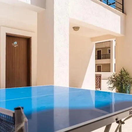Relaxing 1 Bedroom By The شقة