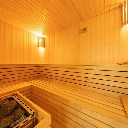 Relaxing 1 Bedroom By The شقة